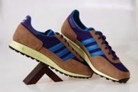 Originals Classic Trainers and Menswear 739566 Image 3